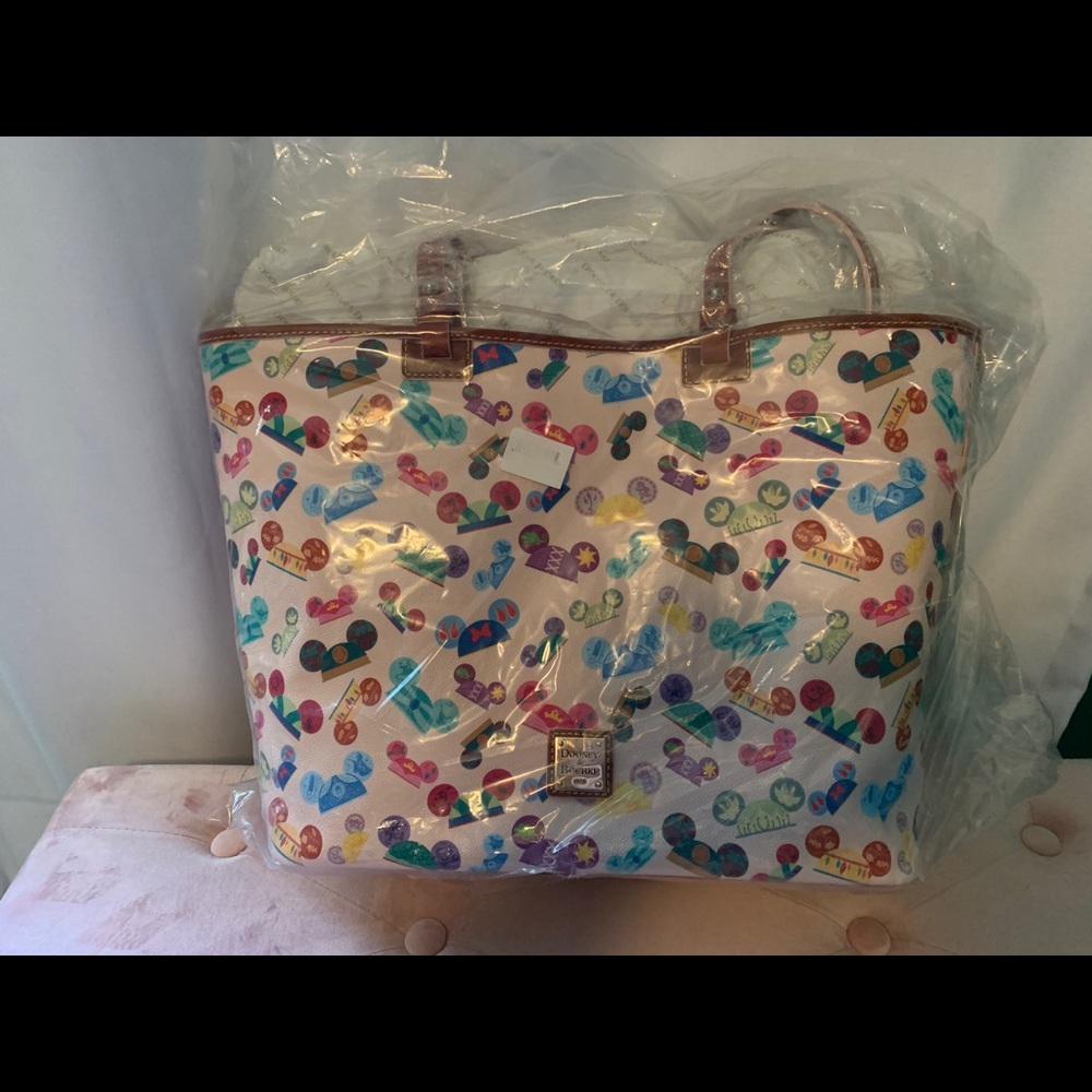 NWT Disney Dooney and Bourke rare “All ears”
